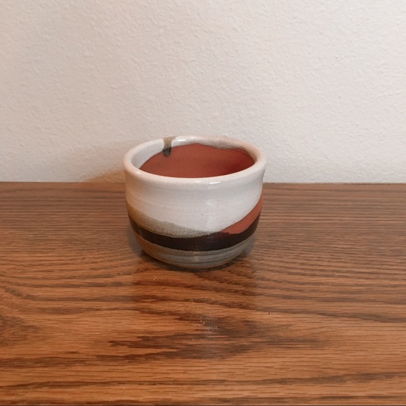 Vintage Brown Ceramic Pottery Bowl - Picture 2 of 5
